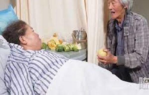 Cứ ngỡ tình yêu đẹp tuổi già nhưng sự thật khiến bao người giật mình